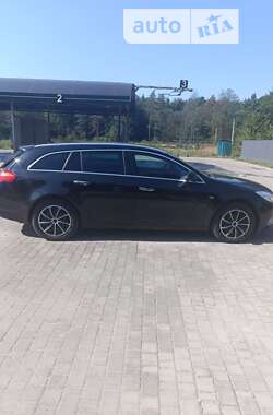 Універсал Opel Insignia 2011 в Яворові