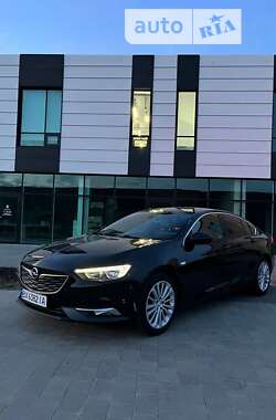 Седан Opel Insignia 2018 в Хмельницькому