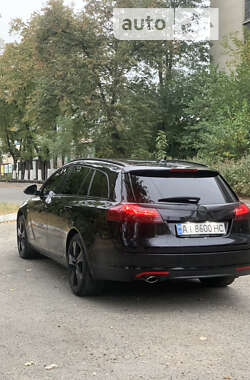 Универсал Opel Insignia 2009 в Киеве