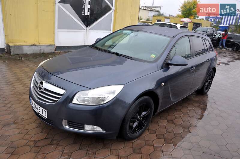 Универсал Opel Insignia 2009 в Львове
