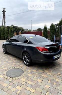 Седан Opel Insignia 2013 в Кагарлику