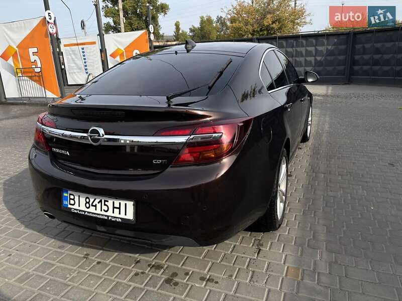 Седан Opel Insignia 2016 в Кременчуці