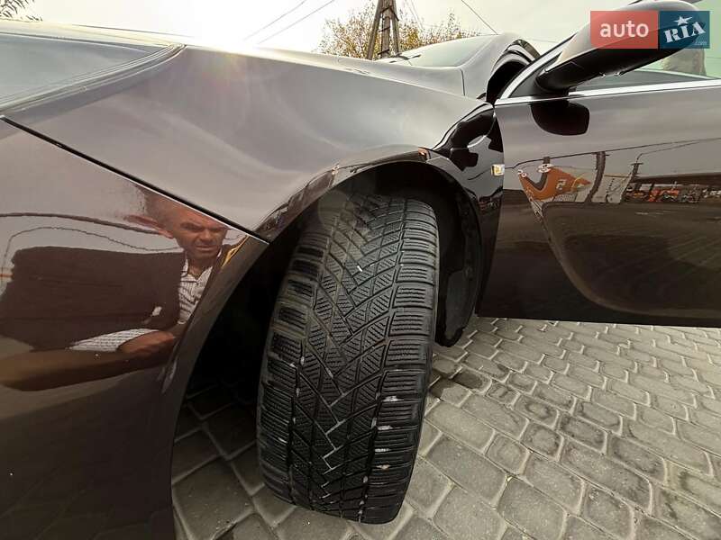 Седан Opel Insignia 2016 в Кременчуці