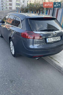 Универсал Opel Insignia 2009 в Киеве