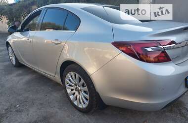 Седан Opel Insignia 2015 в Киеве