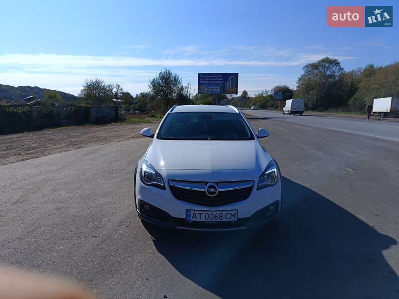 Універсал Opel Insignia 2015 в Івано-Франківську