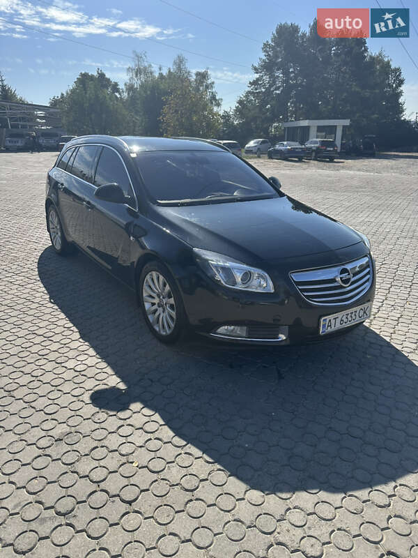 Opel Insignia 2011