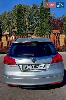 Универсал Opel Insignia 2011 в Днепре