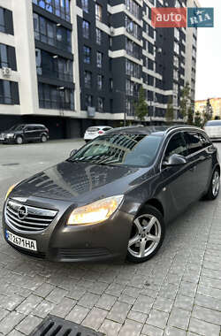 Універсал Opel Insignia 2009 в Івано-Франківську