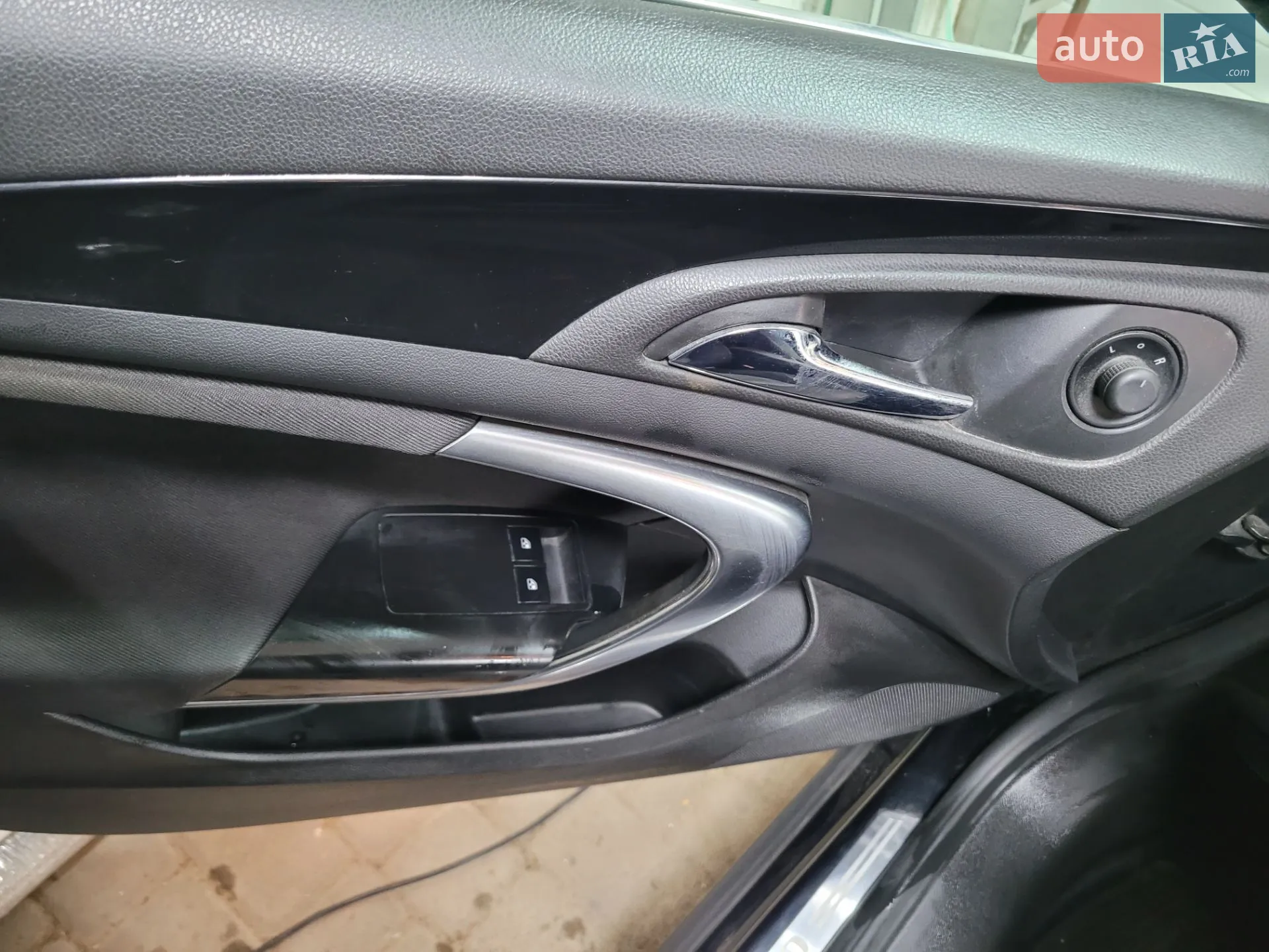 2010 Opel Insignia - мініатюра 4