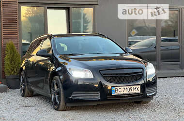 Универсал Opel Insignia 2011 в Львове