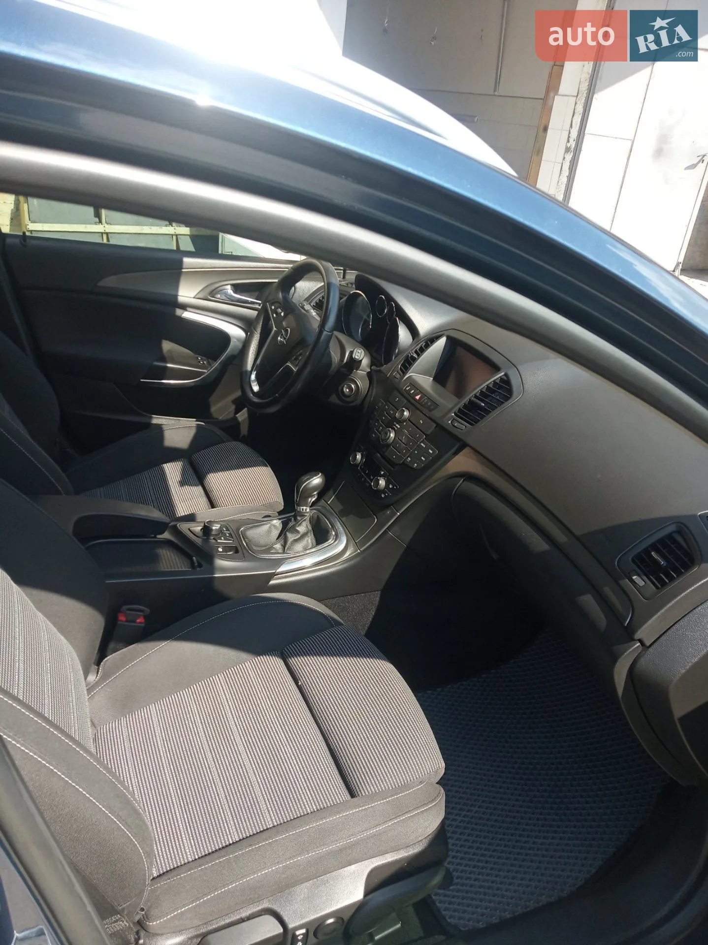 2011 Opel Insignia - мініатюра 3
