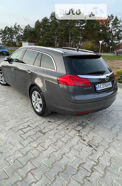 Универсал Opel Insignia 2011 в Луцке