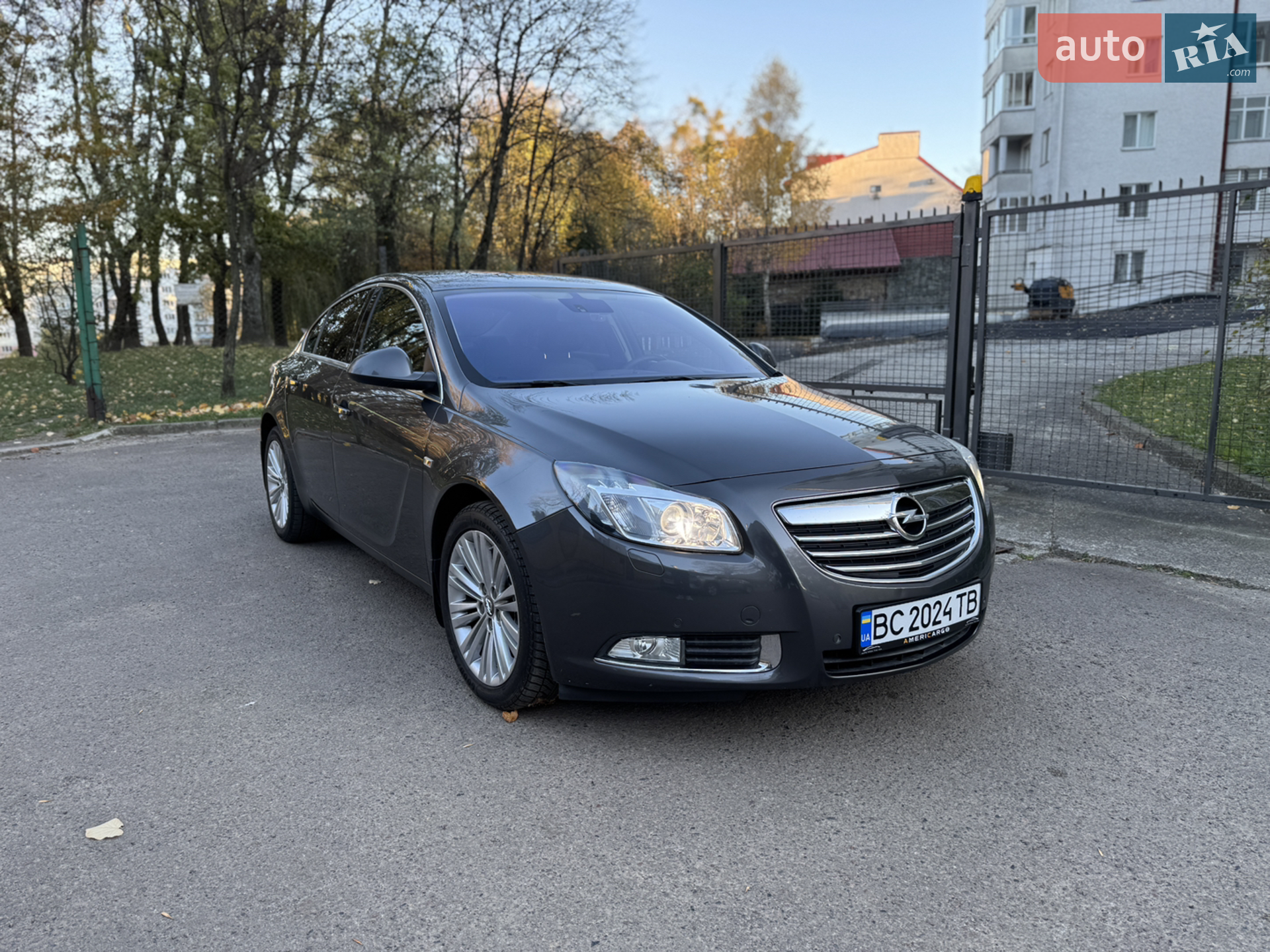 2012 Opel Insignia - мініатюра 2