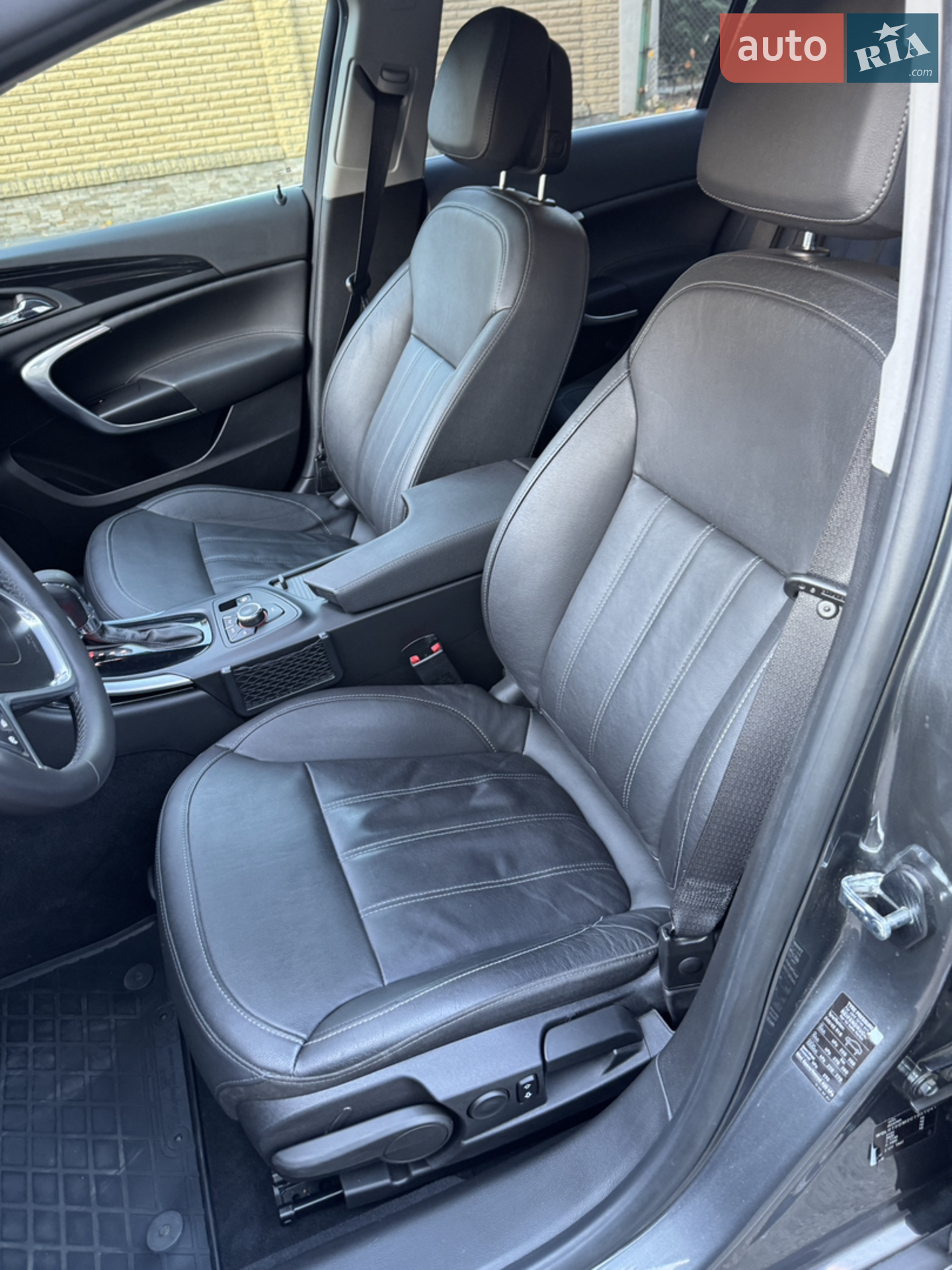 2012 Opel Insignia - мініатюра 12