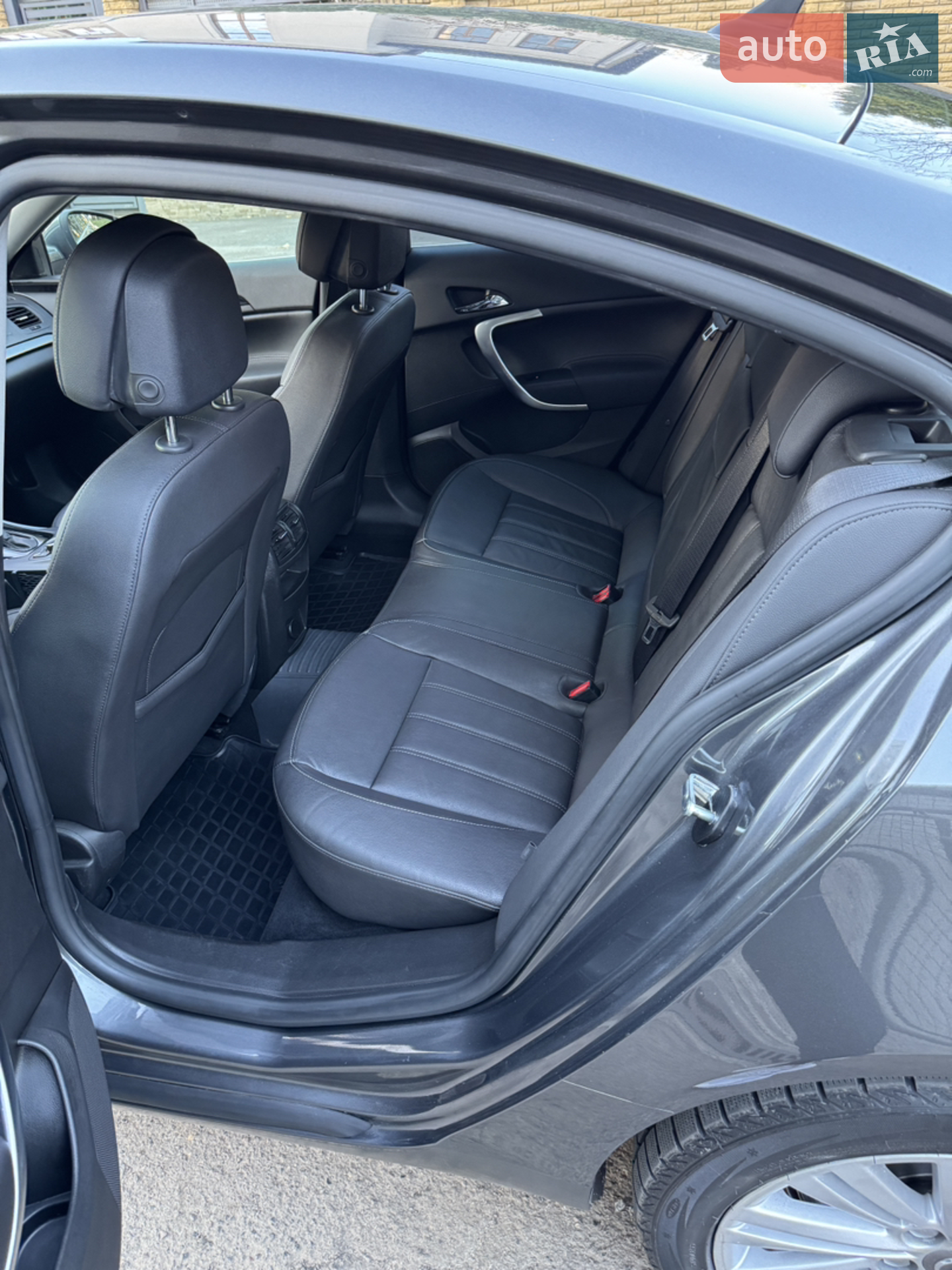 2012 Opel Insignia - мініатюра 16