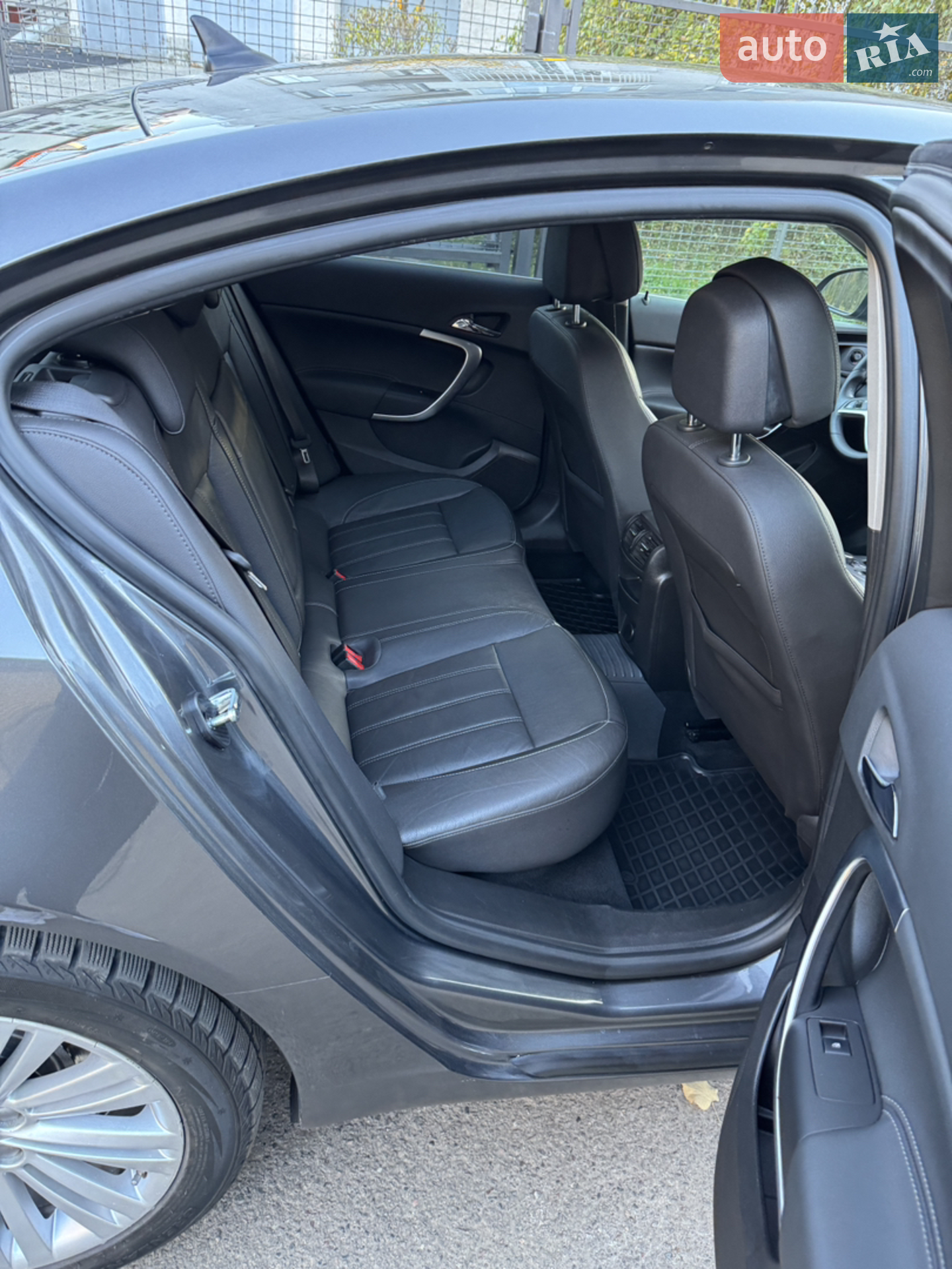2012 Opel Insignia - мініатюра 18