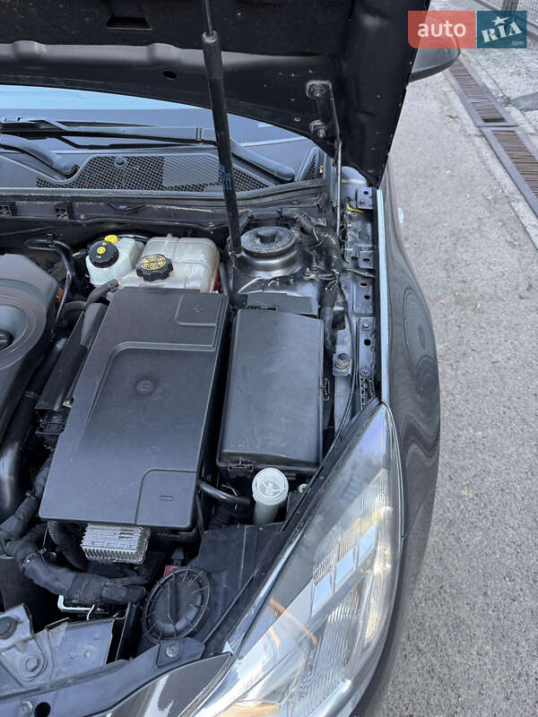 Седан Opel Insignia 2012 в Львове фото 31 Седан Opel Insignia 2012 в Львове