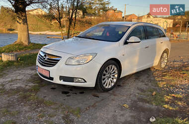 Универсал Opel Insignia 2010 в Бережанах