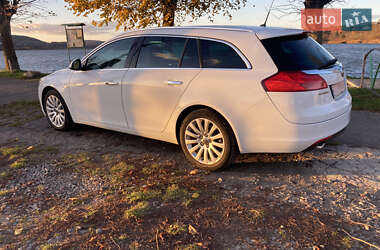 Универсал Opel Insignia 2010 в Бережанах