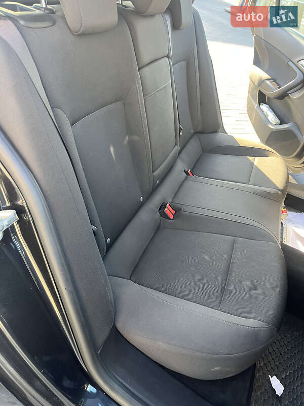 Універсал Opel Insignia 2012 в Черкасах