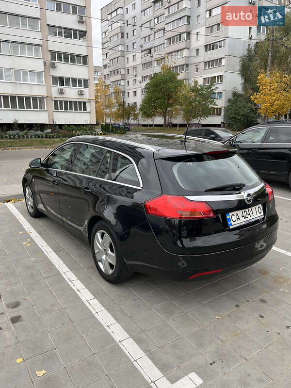 Універсал Opel Insignia 2012 в Черкасах
