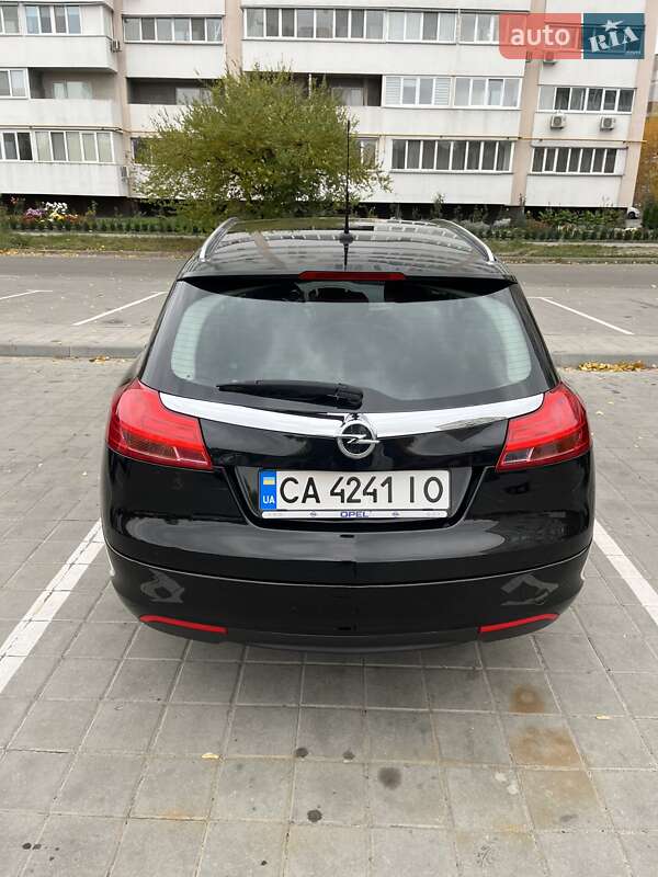 Універсал Opel Insignia 2012 в Черкасах
