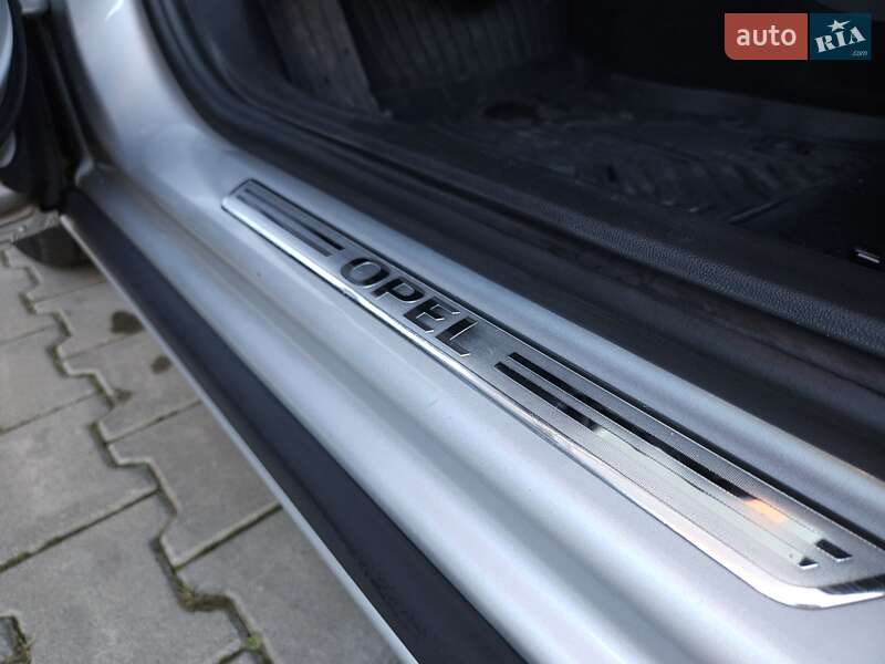 Универсал Opel Insignia 2018 в Черновцах