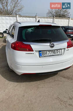 Універсал Opel Insignia 2011 в Миколаєві