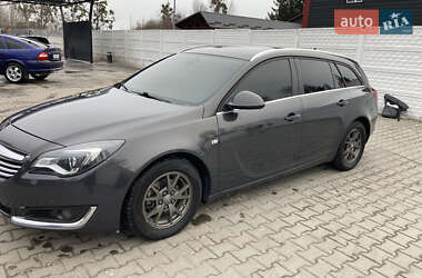 Универсал Opel Insignia 2014 в 
