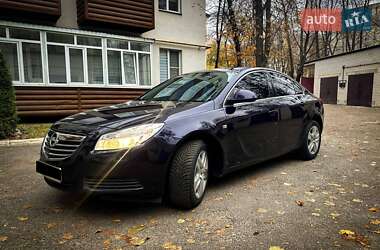 Седан Opel Insignia 2012 в Харькове