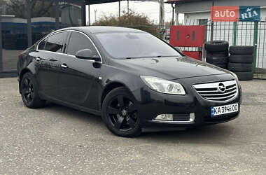 Лифтбек Opel Insignia 2010 в Киеве