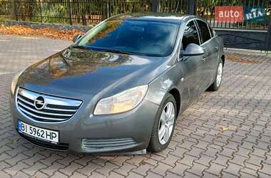 Ліфтбек Opel Insignia 2009 в Миргороді