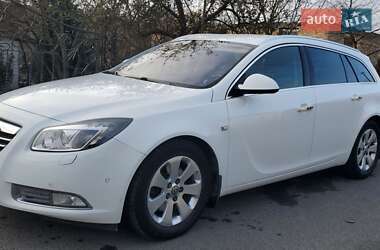 Универсал Opel Insignia 2010 в Радивилове