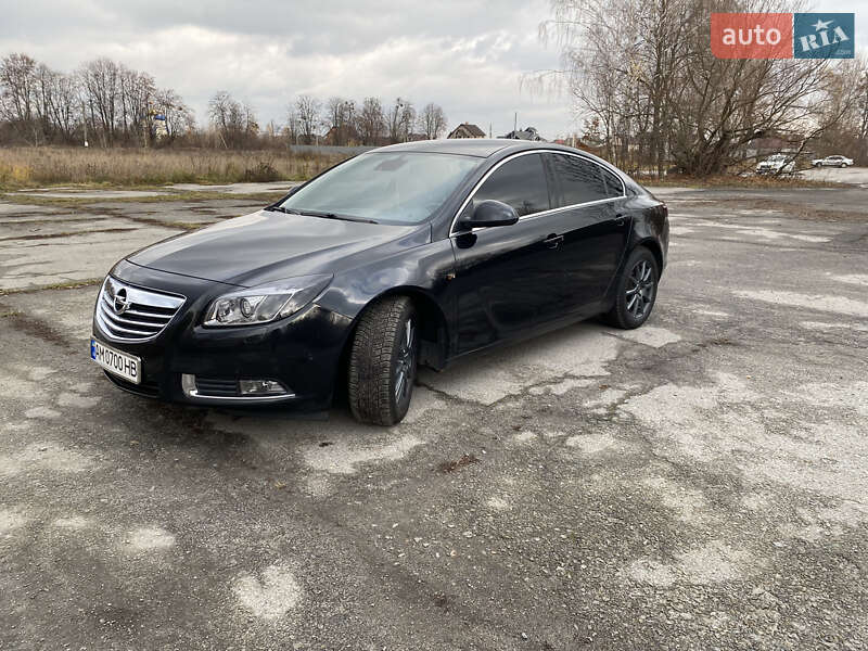 Ліфтбек Opel Insignia 2012 в Звягелі