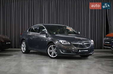 Седан Opel Insignia 2015 в Києві