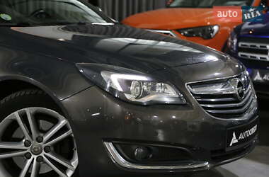 Седан Opel Insignia 2015 в Києві