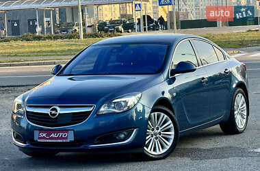 Седан Opel Insignia 2015 в Киеве