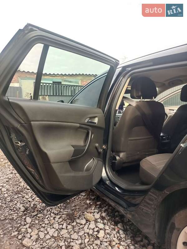 Універсал Opel Insignia 2010 в Ромнах фото 6 Універсал Opel Insignia 2010 в Ромнах