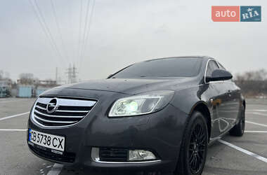 Ліфтбек Opel Insignia 2010 в 