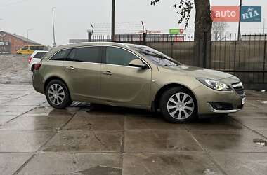 Универсал Opel Insignia 2014 в Киеве