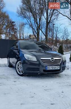 Лифтбек Opel Insignia 2012 в Тернополе