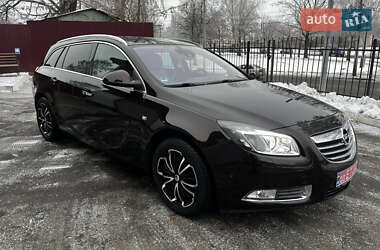 Универсал Opel Insignia 2010 в Чернигове