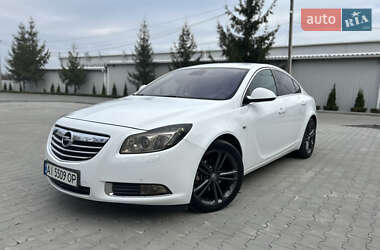 Седан Opel Insignia 2012 в Виннице