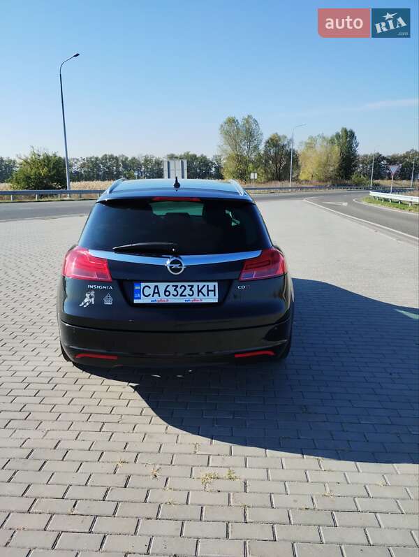 Універсал Opel Insignia 2012 в Золотоноші