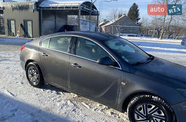 Ліфтбек Opel Insignia 2009 в Почаєві