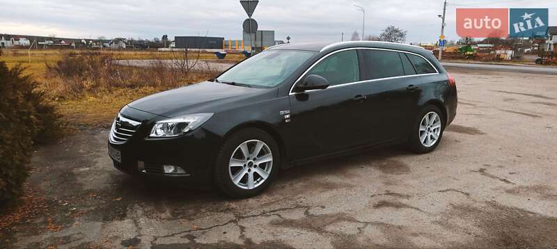 Універсал Opel Insignia 2012 в Рівному