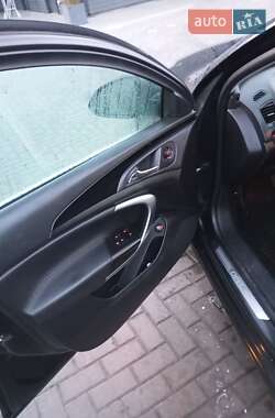 Універсал Opel Insignia 2010 в Сарнах