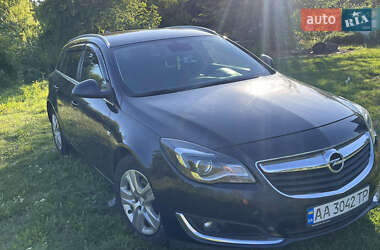 Универсал Opel Insignia 2015 в Киеве