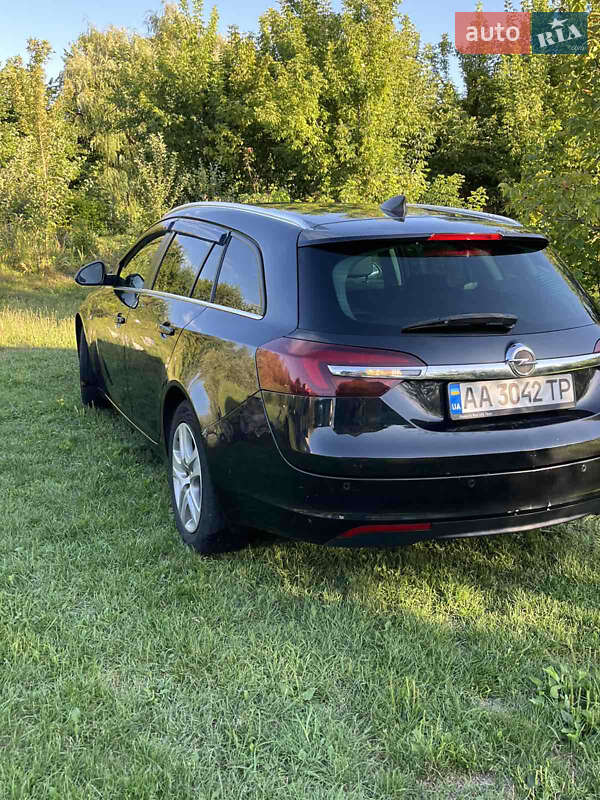 Універсал Opel Insignia 2015 в Києві